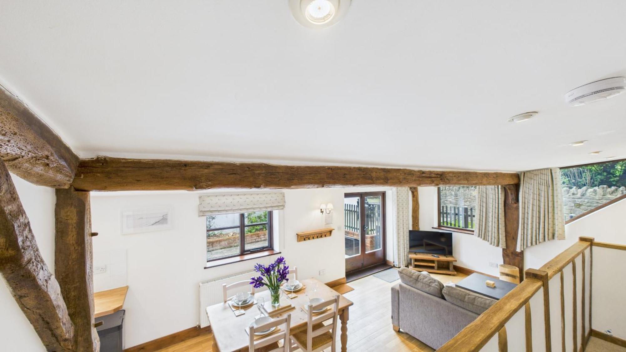 The Cote Is A Stunning Rural Barn Beach 3 Miles Ryde  Exterior foto